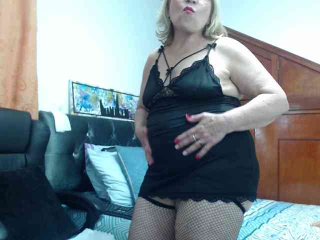 ViviannaJhonson webcam