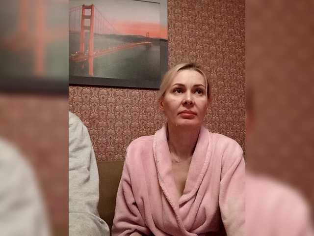 Andre-Blondinochka webcam