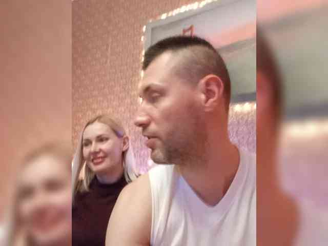 Andre-Blondinochka webcam