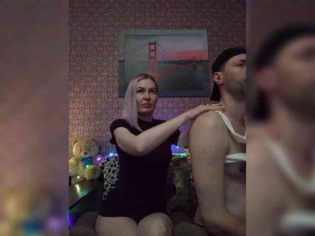 Andre-Blondinochka webcam