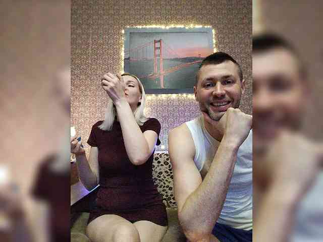 Andre-Blondinochka webcam