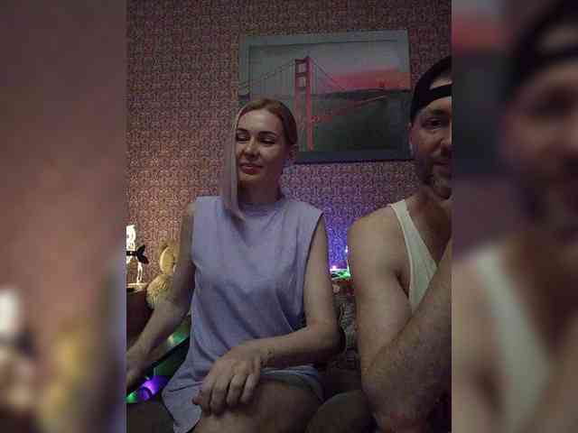 Andre-Blondinochka webcam