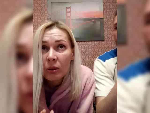 Andre-Blondinochka webcam