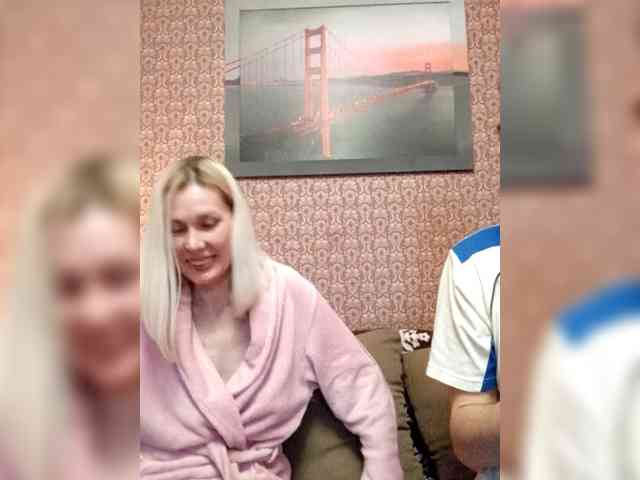 Andre-Blondinochka webcam