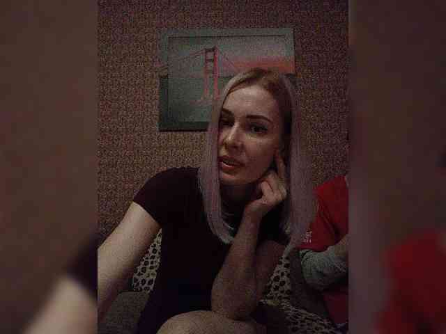 Andre-Blondinochka webcam