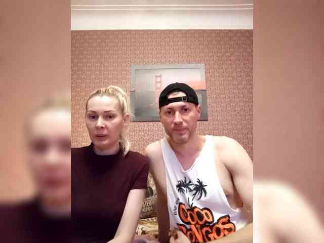 Andre-Blondinochka webcam