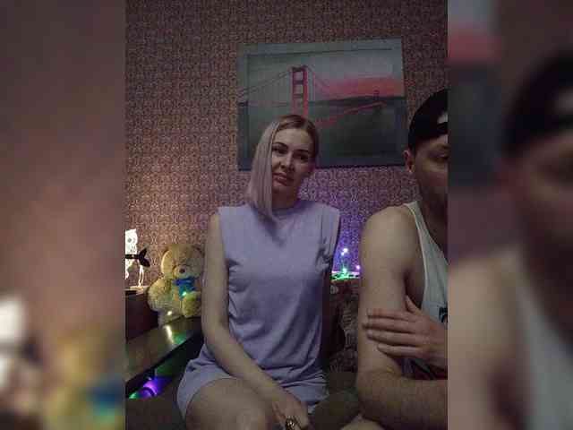 Andre-Blondinochka webcam