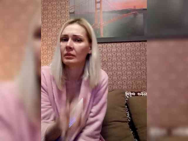 Andre-Blondinochka webcam