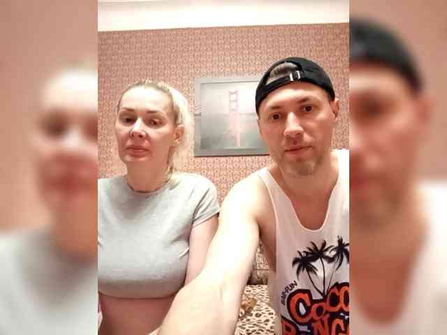 Andre-Blondinochka webcam