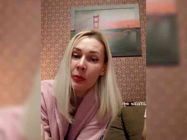 Andre-Blondinochka webcam