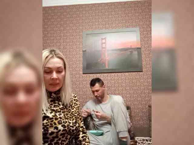 Andre-Blondinochka webcam