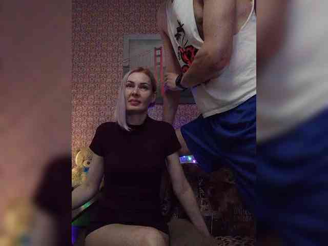 Andre-Blondinochka webcam