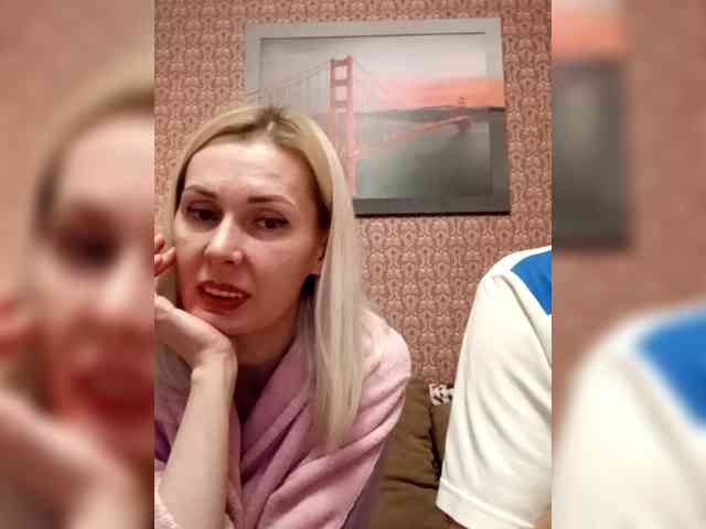 Andre-Blondinochka webcam