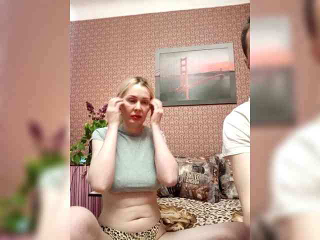 Andre-Blondinochka webcam