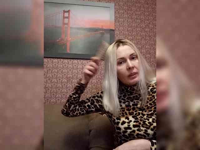 Andre-Blondinochka webcam