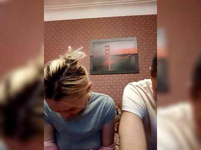 Andre-Blondinochka webcam