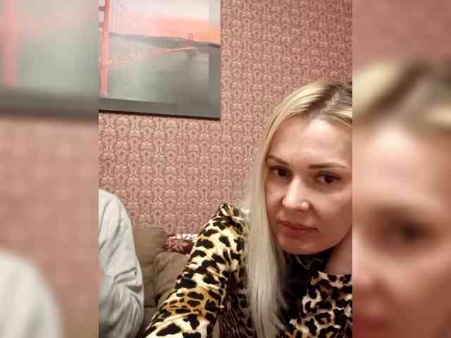 Model: Andre-Blondinochka