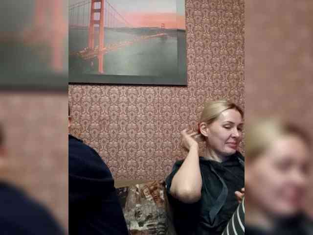 Andre-Blondinochka webcam