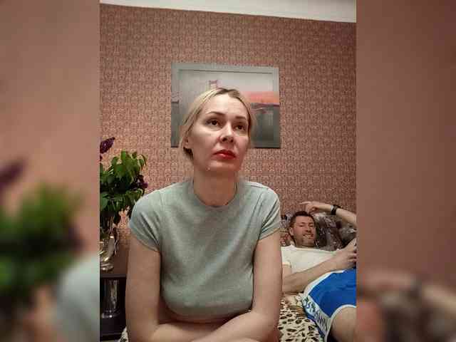 Andre-Blondinochka webcam