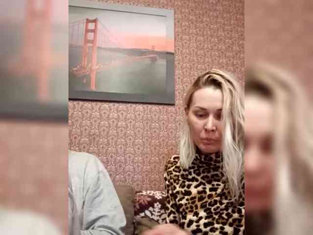 Andre-Blondinochka webcam