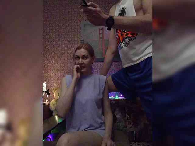 Andre-Blondinochka webcam