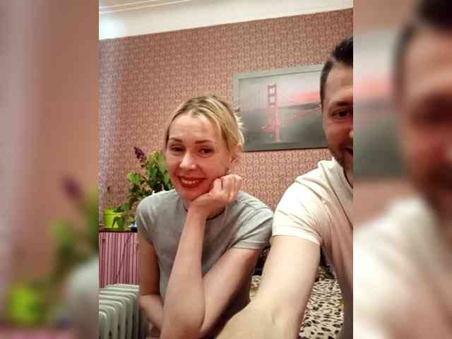 Andre-Blondinochka webcam