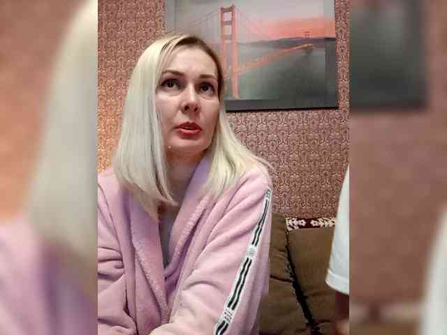 Andre-Blondinochka webcam