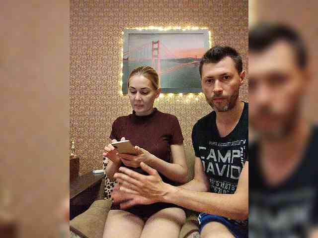 Andre-Blondinochka webcam