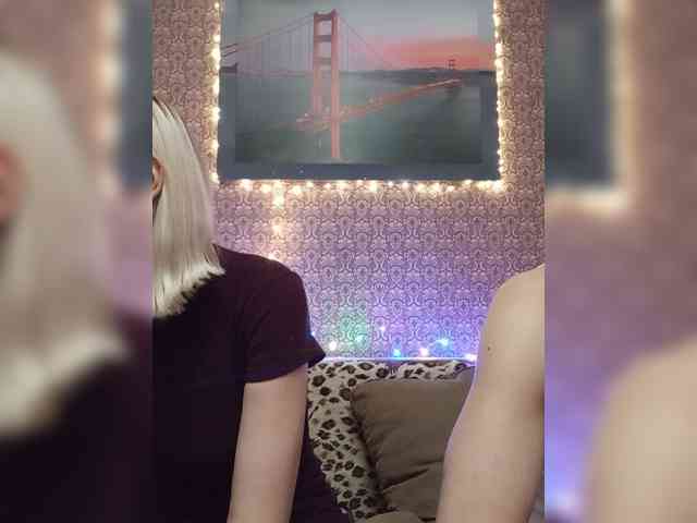 Andre-Blondinochka webcam