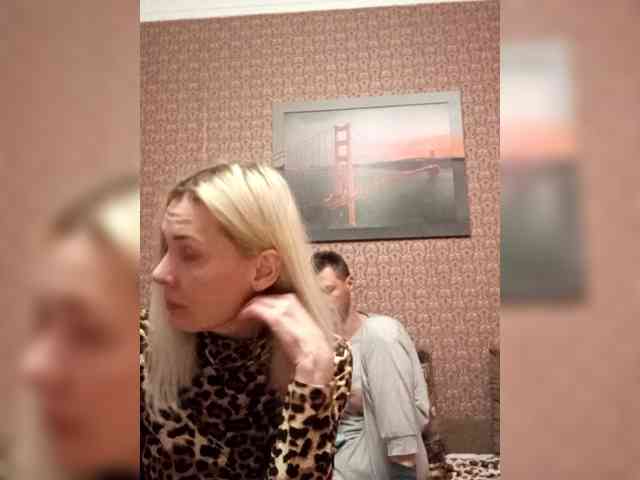 Andre-Blondinochka webcam