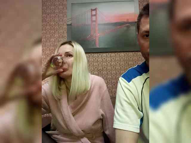 Andre-Blondinochka webcam