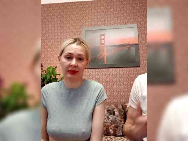 Model: Andre-Blondinochka