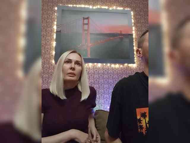 Andre-Blondinochka webcam