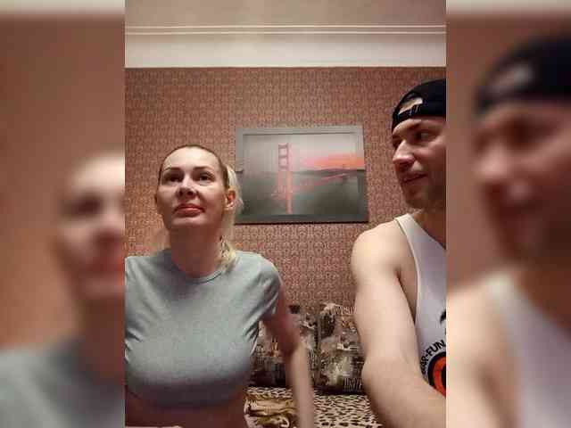 Andre-Blondinochka webcam