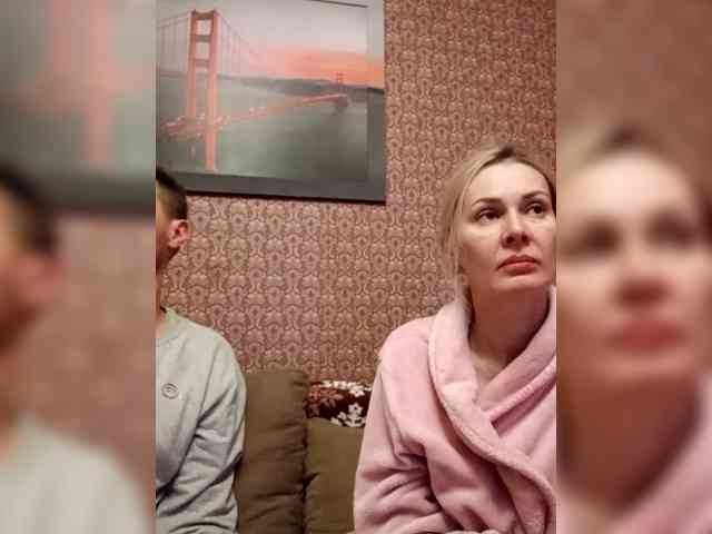 Andre-Blondinochka webcam