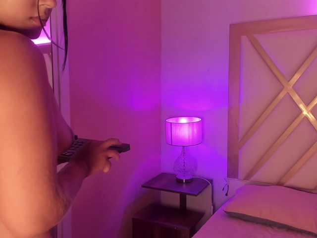 LiizJones live cam preview