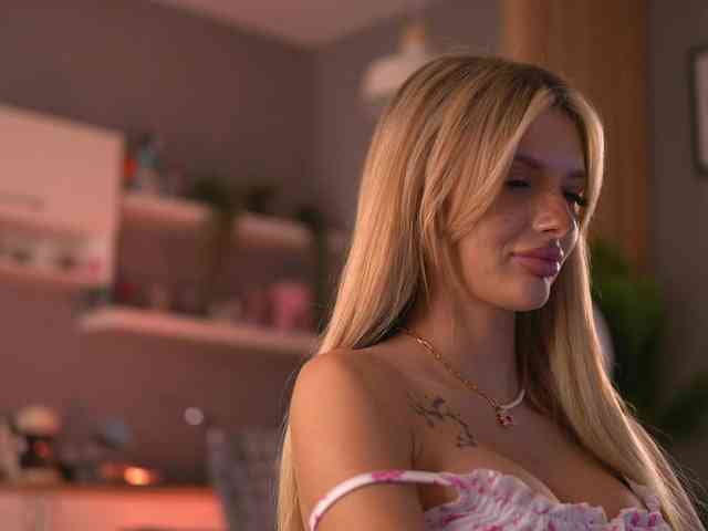 LeyaMeyers Sex Cam Show