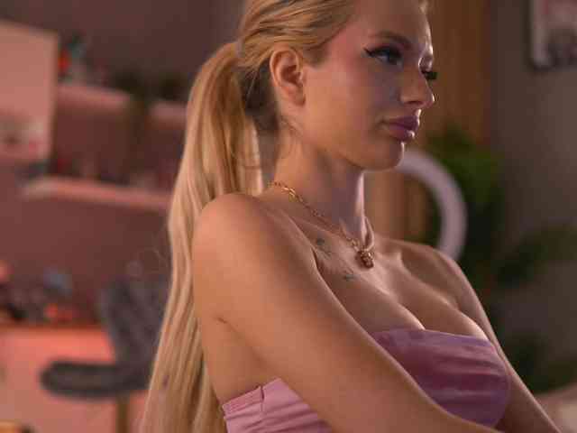 LeyaMeyers Sex Cam Show