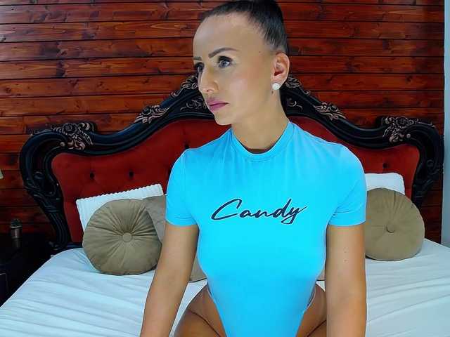 SuzanneKerr live cam on BongaCams