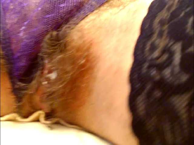 Elena7564 live cam on BongaCams