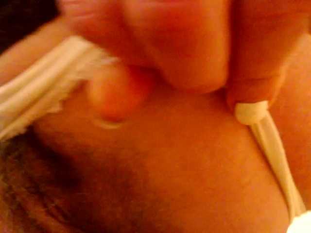 Elena7564 live cam on BongaCams
