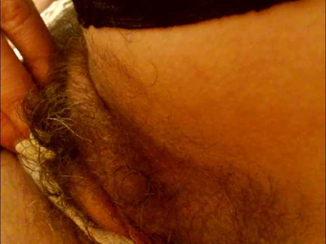 Elena7564 live cam on BongaCams