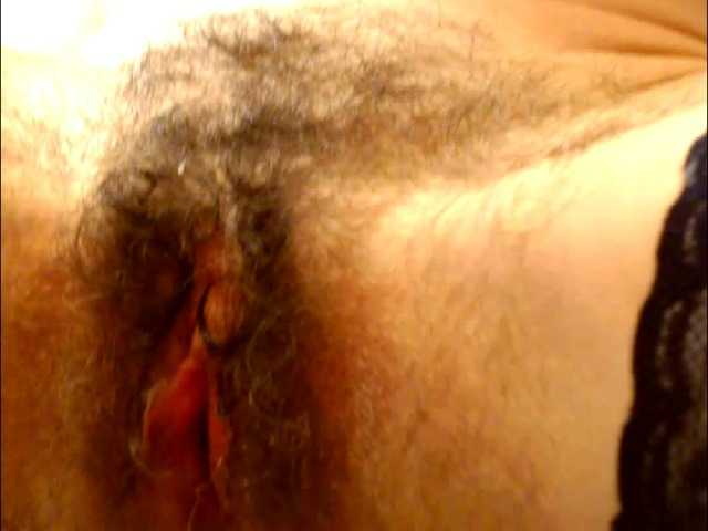 Elena7564 live cam on BongaCams
