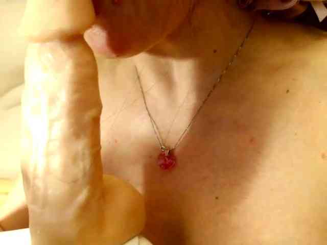 Elena7564 webcam