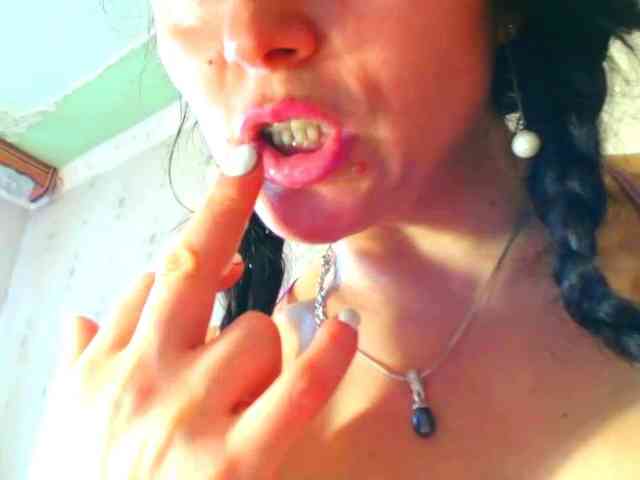 Elena7564 webcam