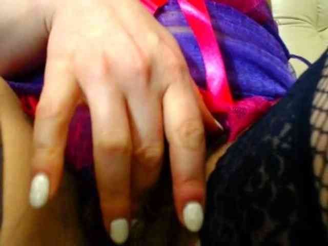 Elena7564 webcam