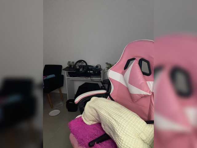 SweetPaige live webcam show