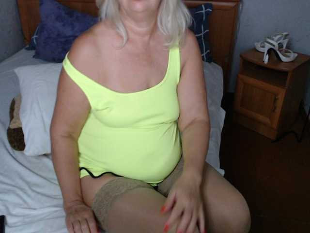 BozhenaNude live cam on BongaCams