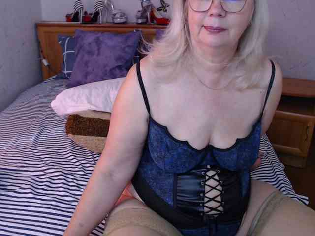 BozhenaNude webcam