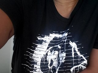 QueenAnitaDix's Live Webcam